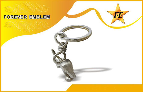 Ferro inoxidável, 3D metal de alumínio Keychains relativo à promoção com revestimento antigo do chapeamento