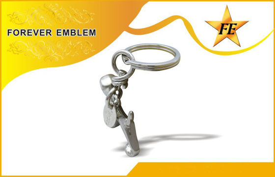 Ferro inoxidável, 3D metal de alumínio Keychains relativo à promoção com revestimento antigo do chapeamento