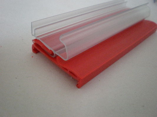 Tira expulsa transparente dos dados do PVC do supermercado/loja das formas do plástico
