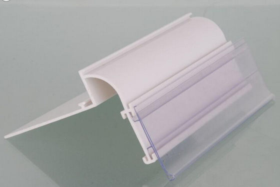 Tira expulsa transparente dos dados do PVC do supermercado/loja das formas do plástico