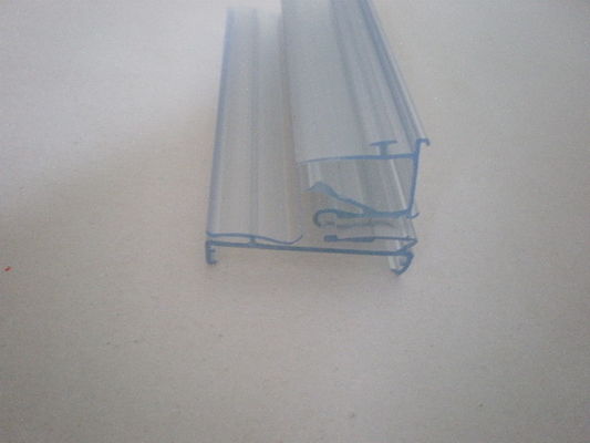 Tira expulsa transparente dos dados do PVC do supermercado/loja das formas do plástico
