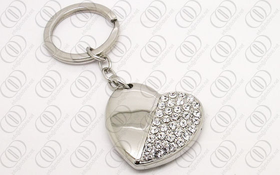 Forma de aço inoxidável Keychain do coração da jóia com os cristais claros de Swarovski