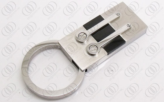 Preto de aço inoxidável e prata do IP de Keychain PVD dos parafusos brilhantes