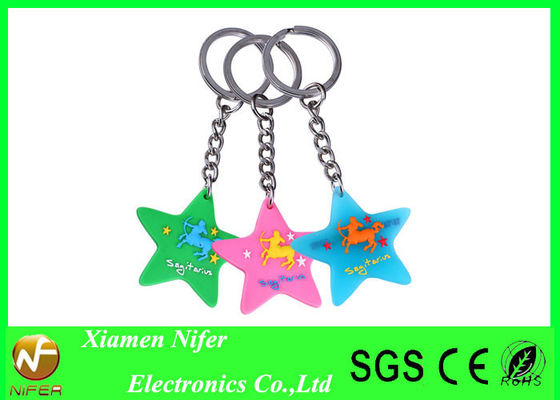 Forme a 2D 3D mini presentes personalizados Keychains macios feitos sob encomenda da promoção do Keyring do PVC