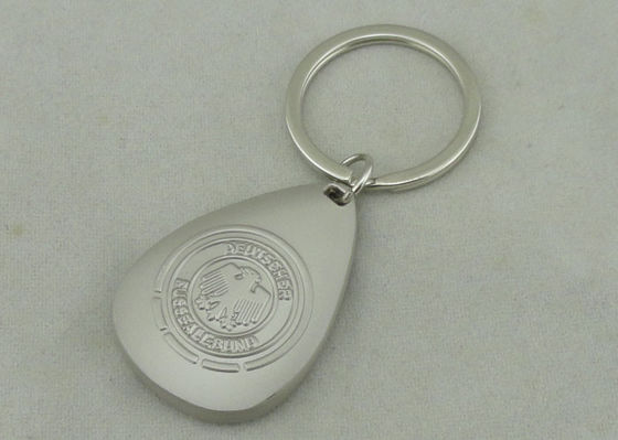 Esmalte macio Keychain do níquel enevoado relativo à promoção liga de zinco do OEM 3D